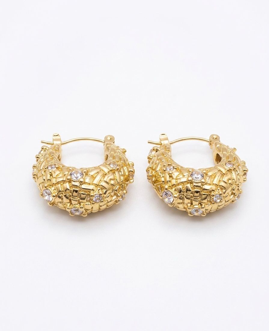 Lattice Crystal Hoops