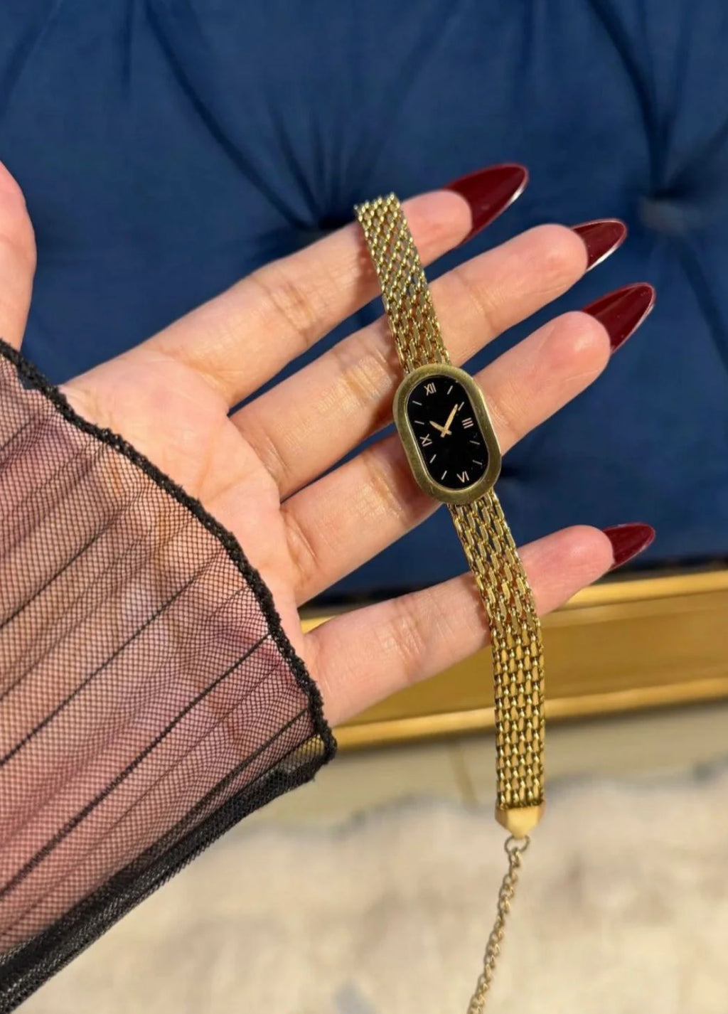 The Midnight Mesh Watch Type Bracelet