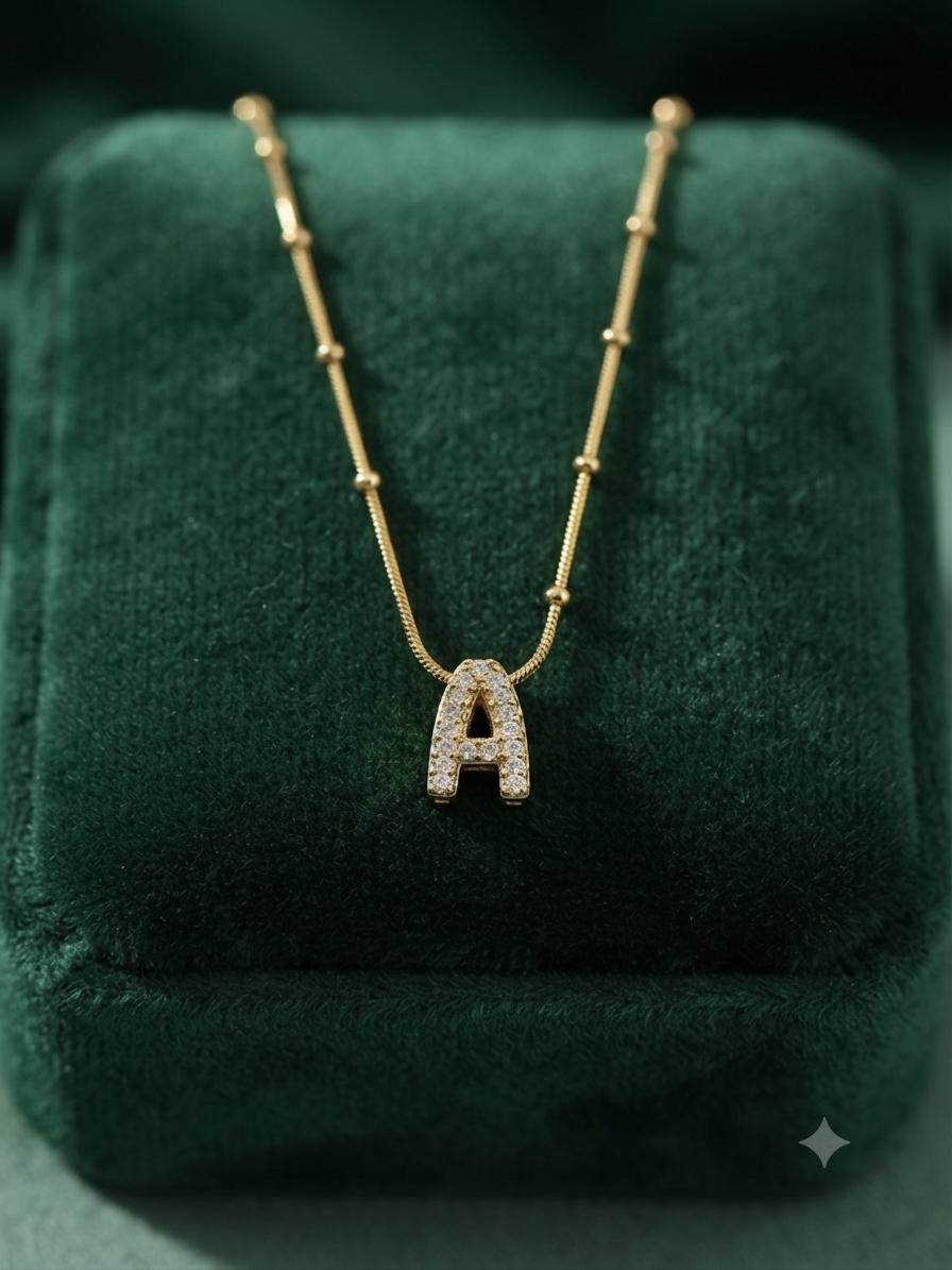 Name locket A OR S